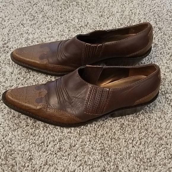 Used booties - Picture 3 of 5